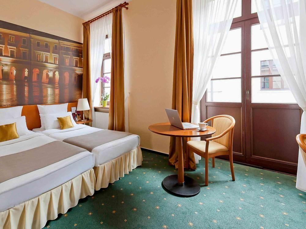 Hotel Zamojski Zamość Esterno foto