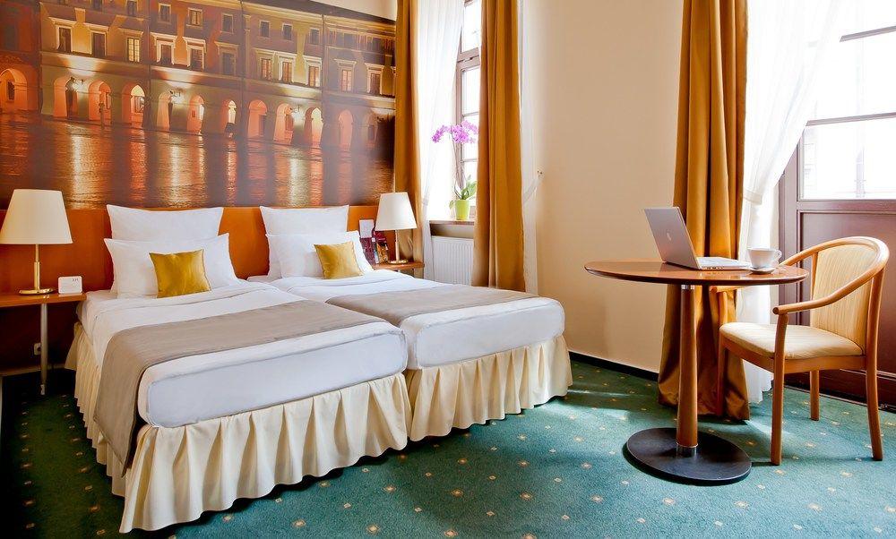 Hotel Zamojski Zamość Esterno foto