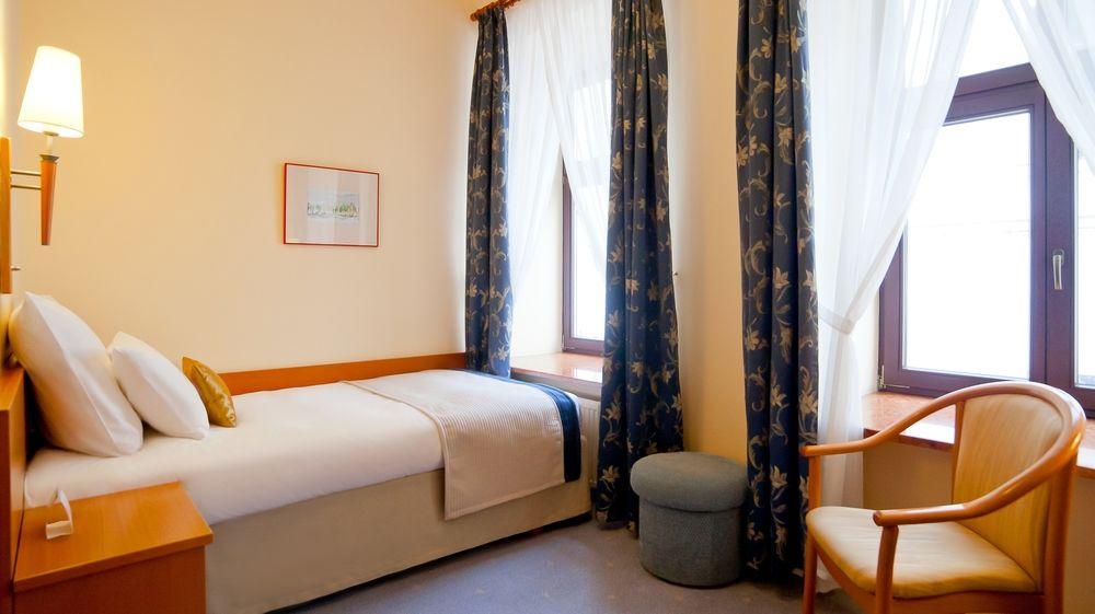 Hotel Zamojski Zamość Esterno foto