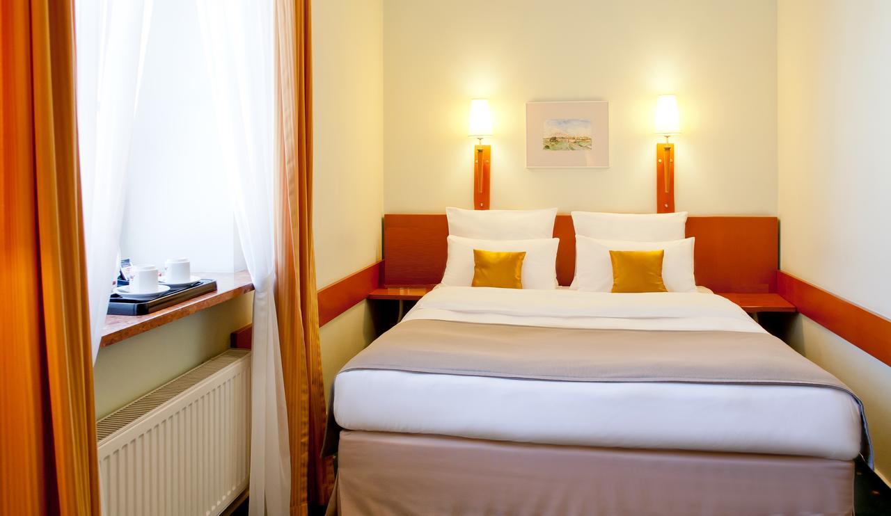 Hotel Zamojski Zamość Esterno foto